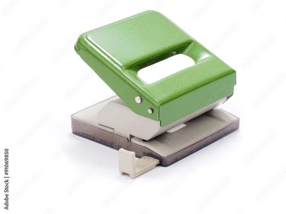 Hole puncher Hole puncher