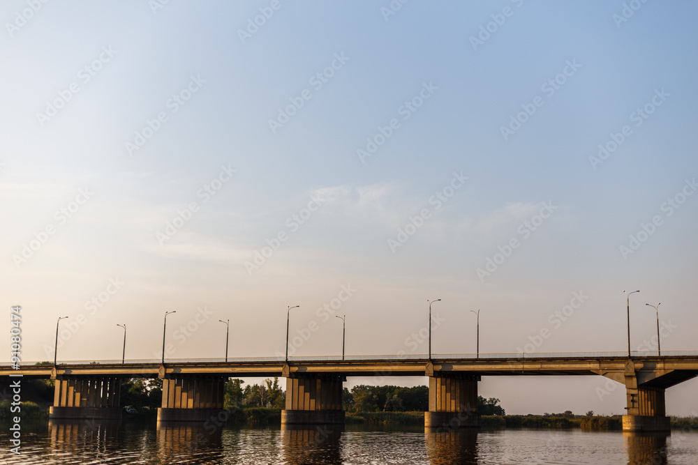 Obraz premium Bridge over the river