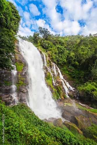 Wachirathan Falls photo