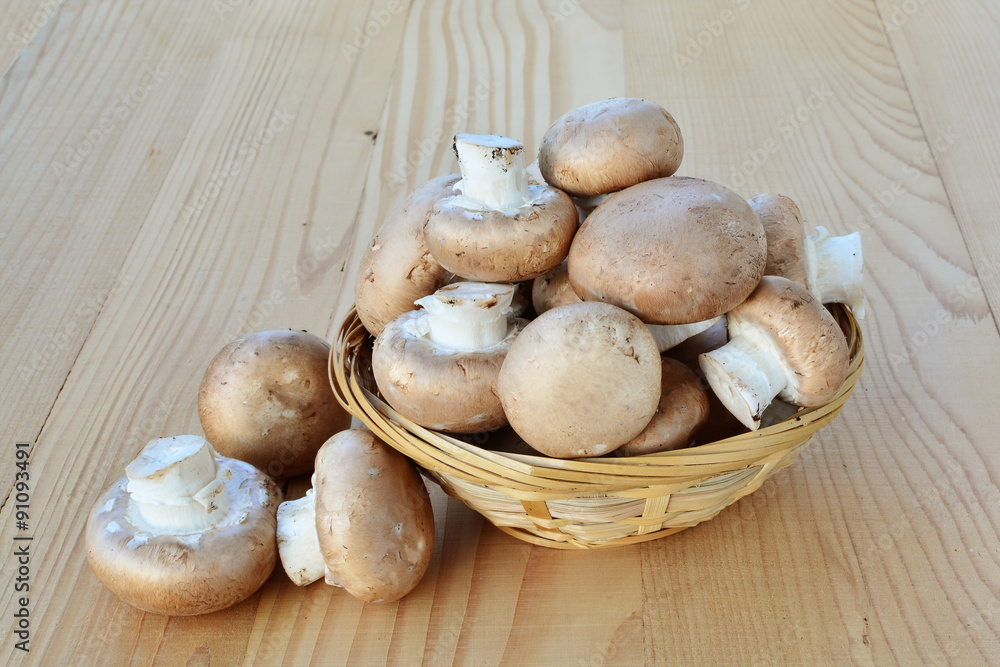Cremini mushrooms brown cap Cremini mushrooms brown cap