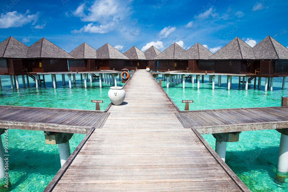  bungalows at Maldives