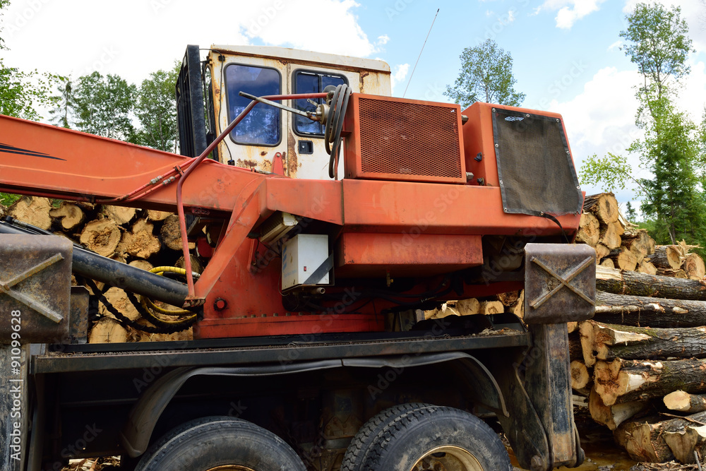 Log Loader Cab and Outriggers