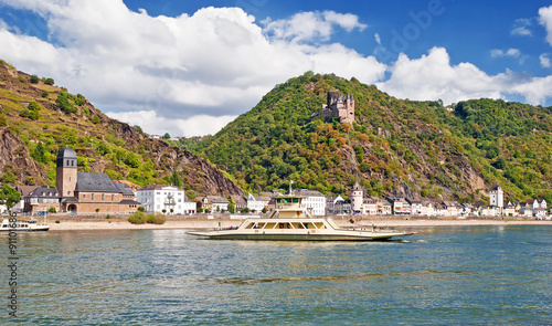 St. Goarshausen an der Loreley am Rhein mit Burg Katz 