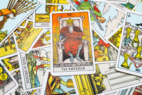 Photos Tarot cards Tarot