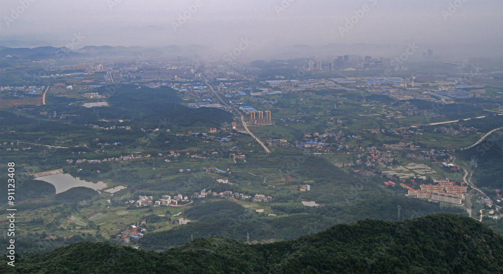 view of city Jiujiang from mountain Lu