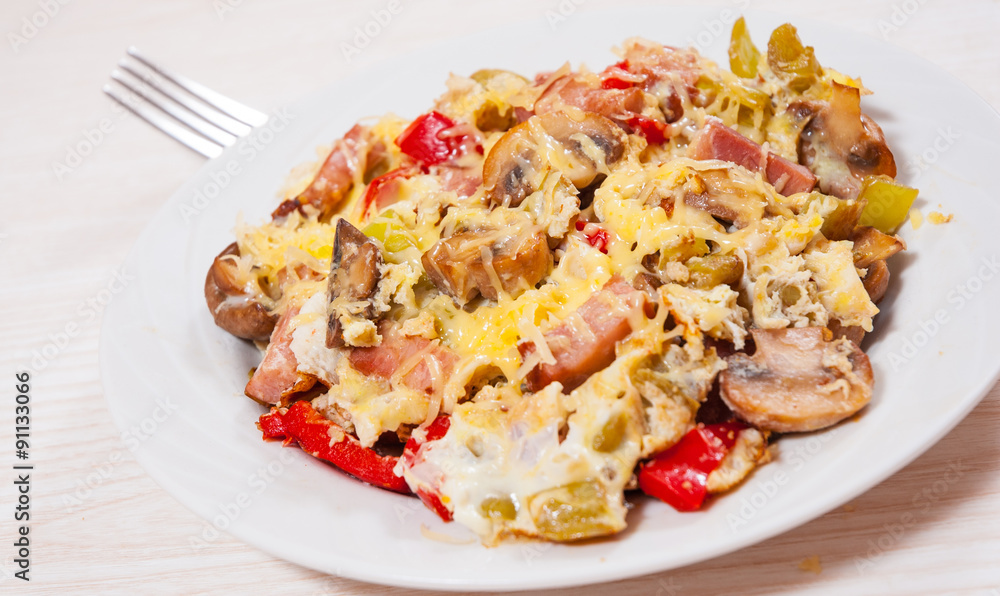 fried eggs with pepper, mushrooms, ham and cheese fried eggs with pepper, mushrooms, ham and cheese