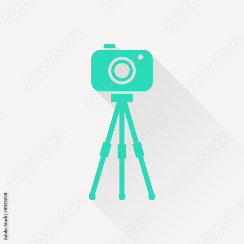 Camera on tripod icon