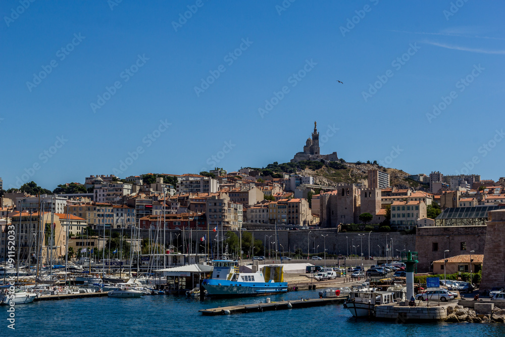 Le vieux port de Marseille vu du Fort Saint-Jean
