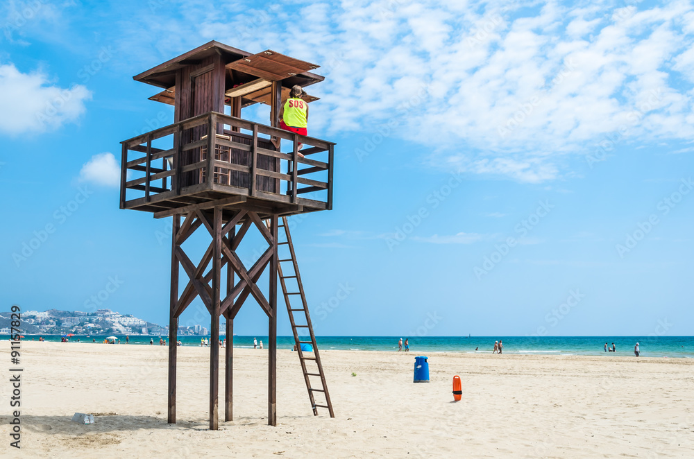 lifeguard hut