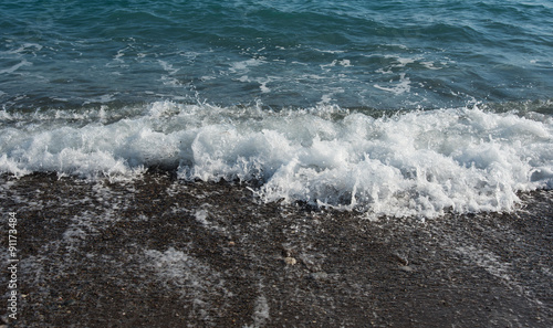 Seashore with sea waves © Michalis Palis
