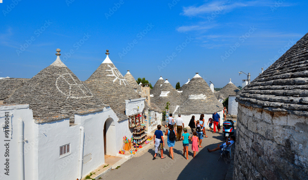 Fototapeta premium trullis z alberobello, w apulii we włoszech