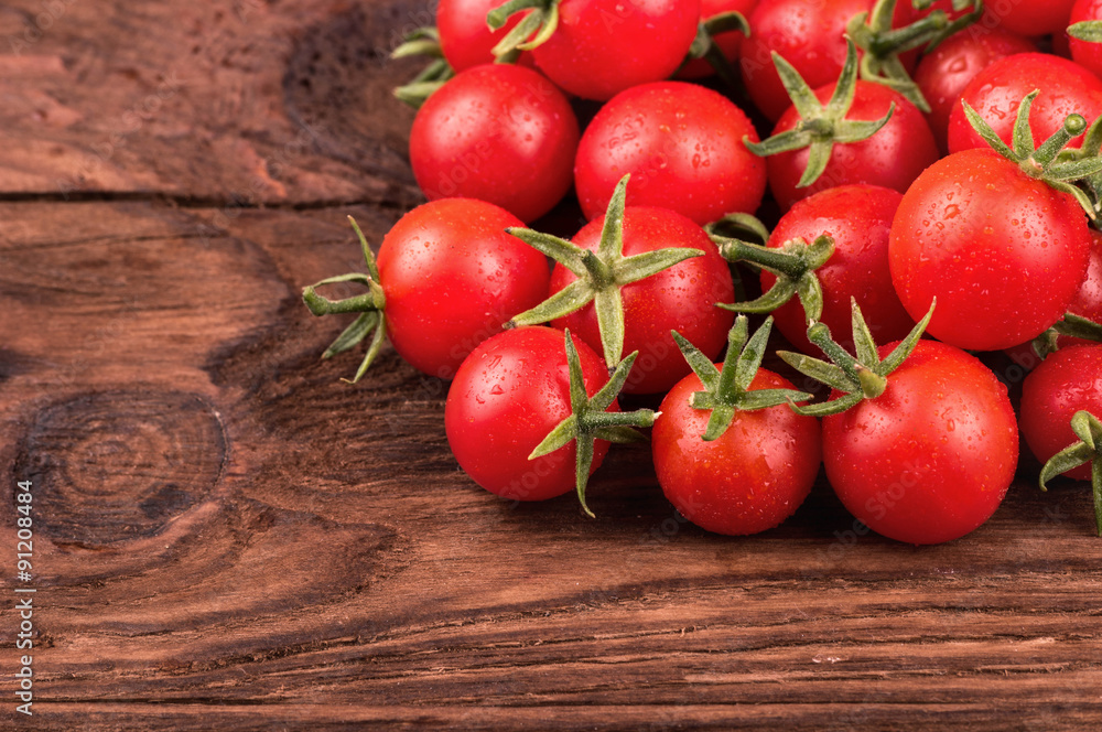 Cherry tomatoes Cherry tomatoes
