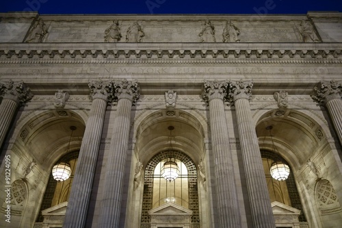 New York Public Library in Manhattan, New York © pattilabelle