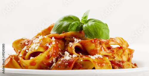 Pasta tagiatelle with tomato