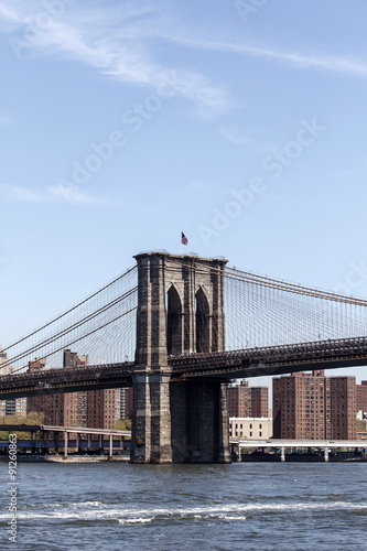 New York City - Brooklyn Bridge   ber dem Eastriver