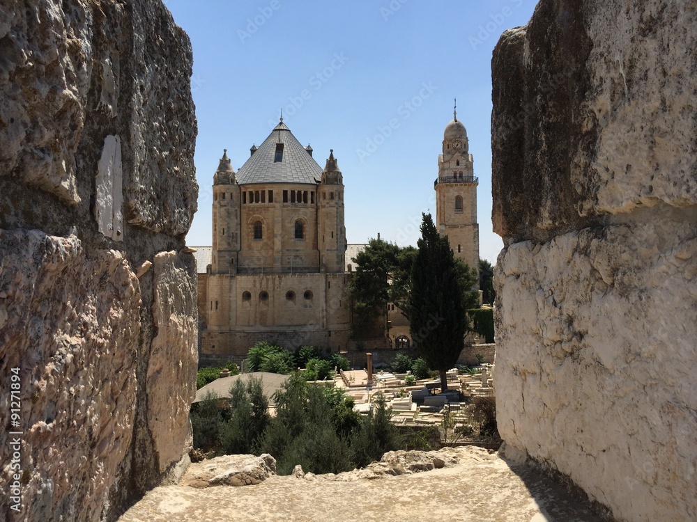 Basilica della Dormiglione dalle mura di Gerusalemme, Monte Sion