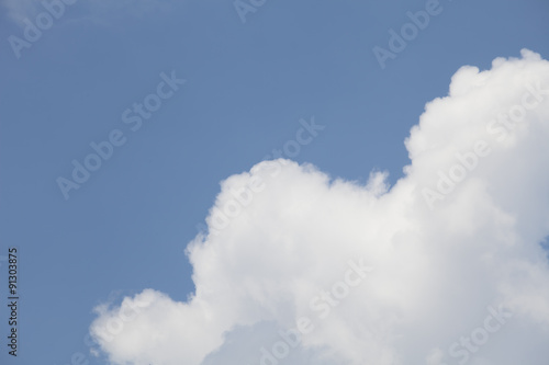 Fotografía Clouds in the blue sky
