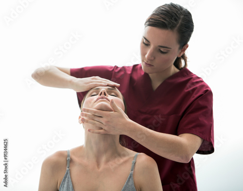 doctor evaluation woman neck