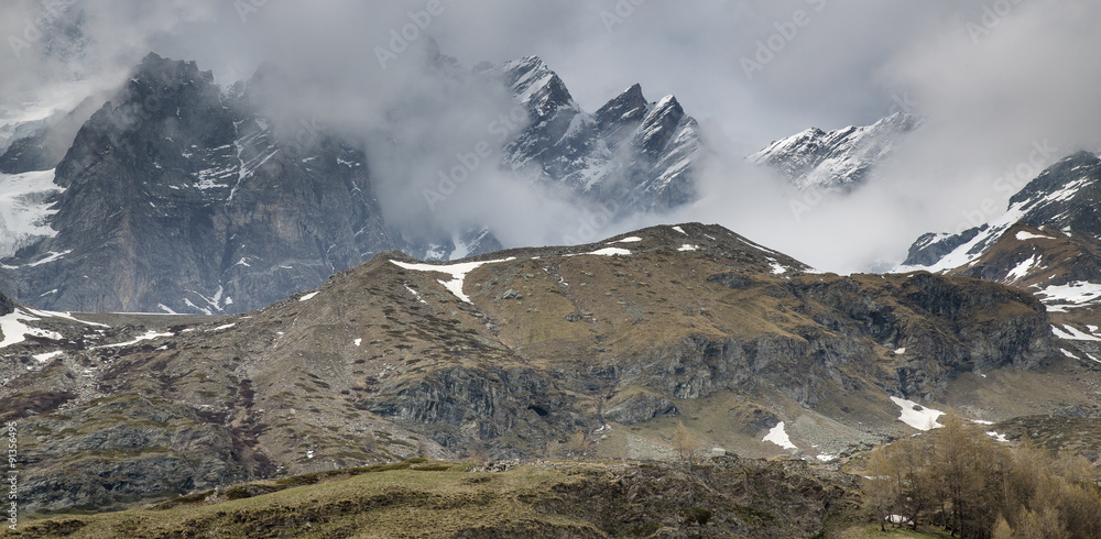 Fototapeta premium View to mountains in Italy