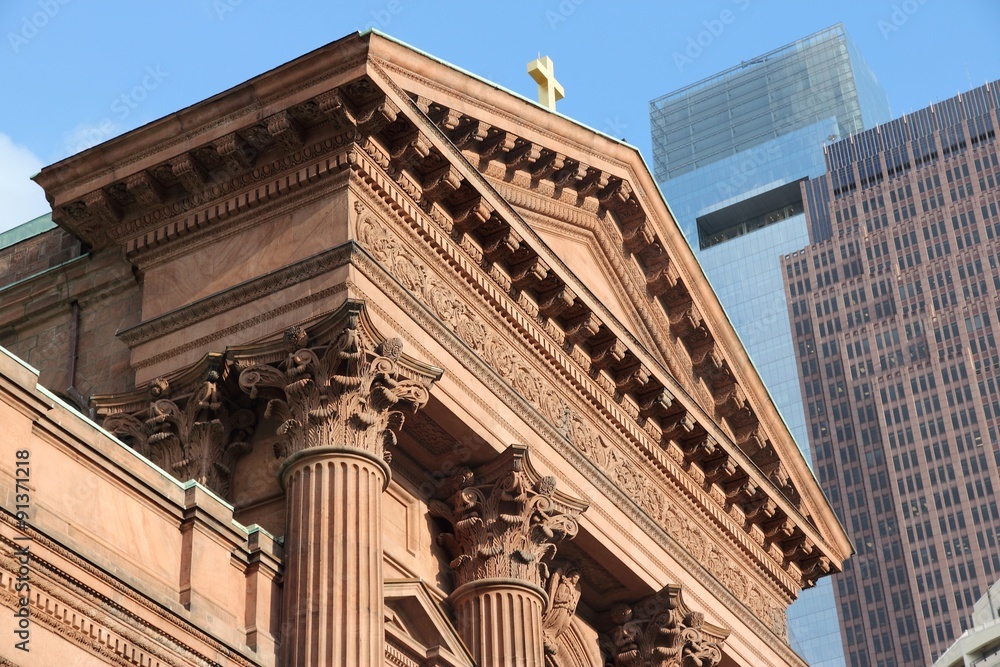Fototapeta premium Philadelphia Pennsylvania. American city. American architecture. Landmark tourist attraction. Philadelphia Cathedral church. Roman Catholic church.