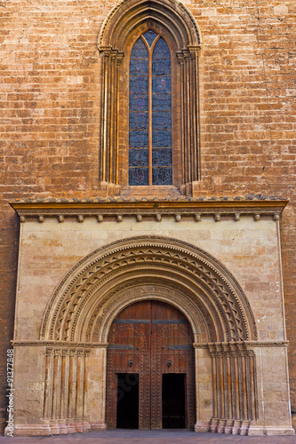 Almoina Gate of Valencia Cathedral, Spain. The Almoina Romanesque gate in the early morning.