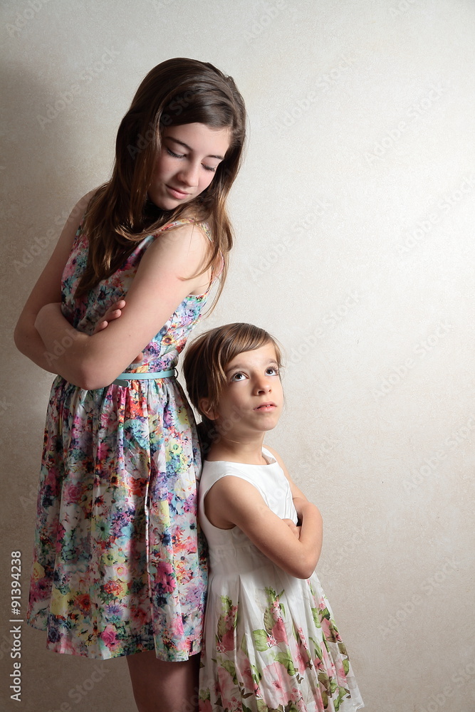 ALBA Y LAURA ALBA Y LAURA