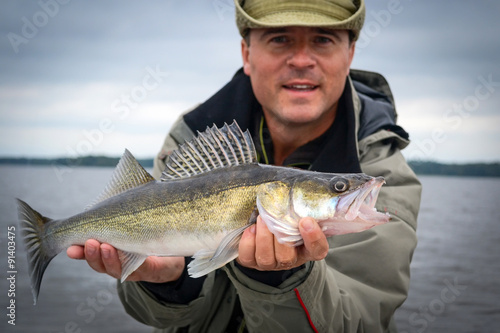 Autumn walleye fishing in Sweden