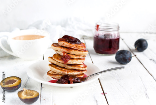 pancakes with plum jam