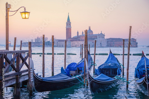 Sonnenaufgang in Venedig © Winfried Rusch