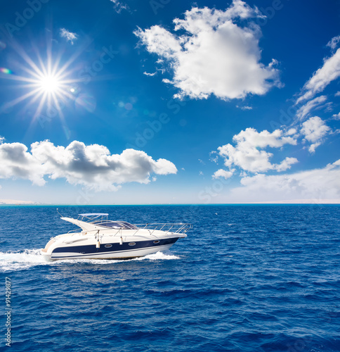 amazing view of the speed boat © BY-_-BY