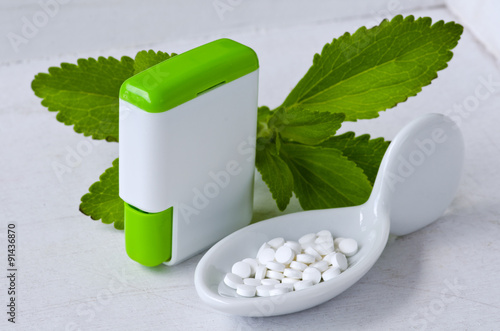 Stevia Pills. Natural Sweetener.