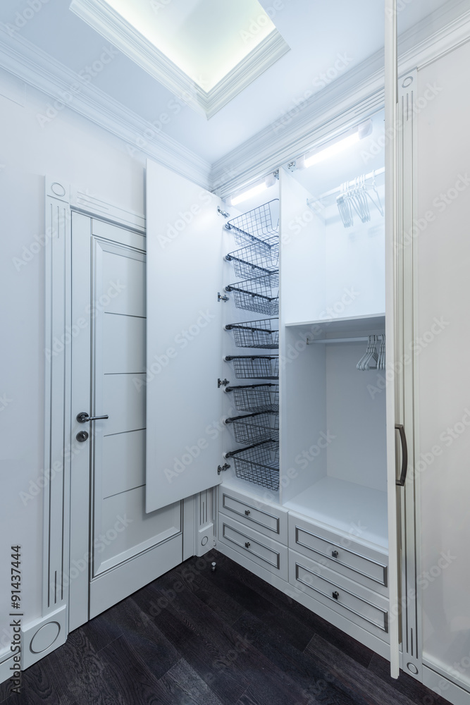 White wardrobe White wardrobe