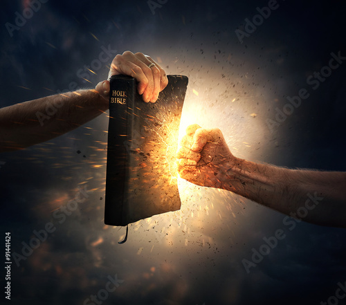 Leinwand Poster Punching the Bible