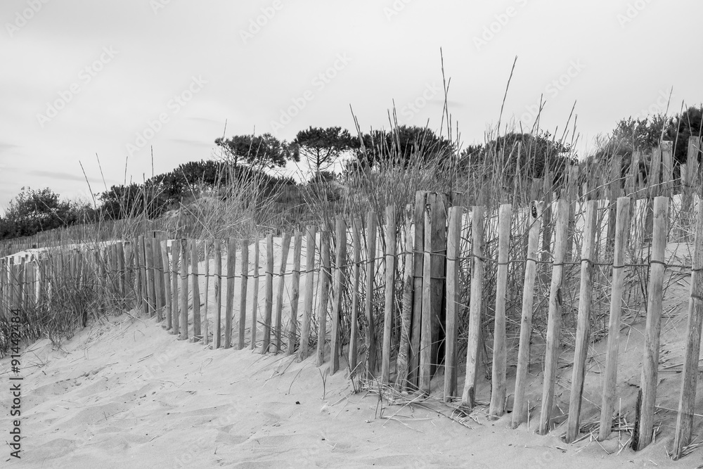 Strandzaun am Mittelmeer