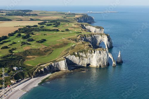 Vue aérienne falaise d'Aval d'Etretat  Seine maritime photo