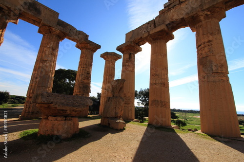 selinute antica civiltà greca sito archeologico trapani sicilia photo