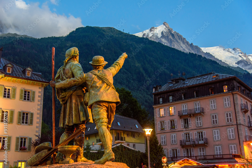 Naklejka premium alpinistes à chamonix