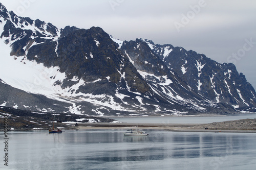 Magdalenenfjord photo