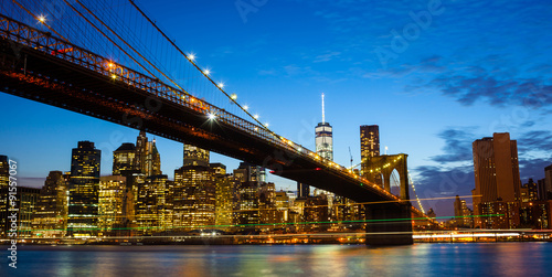 Fototapeta Naklejka Na Ścianę i Meble -  New york city skyline by night
