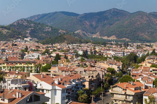 Вид на жилые кварталы города Мармарис, Турция