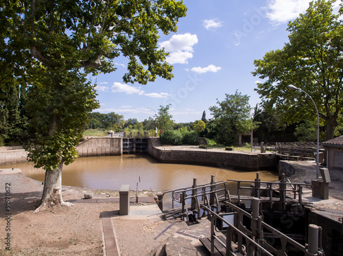 Obraz na płótnie Die Rundschleuse von Agde w salonie