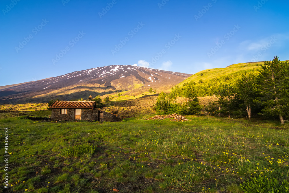 Fototapeta premium Refuge in the mountains - Mount Etna