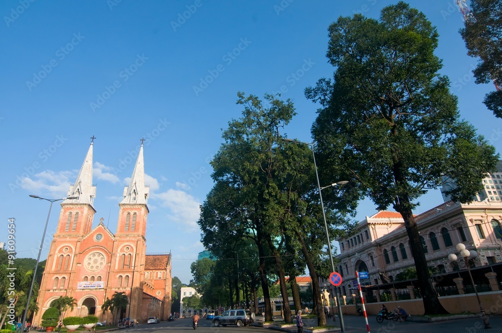 Naklejka premium Saigon Notre-Dame Basilica in Ho Chi Minh City, Vietnam