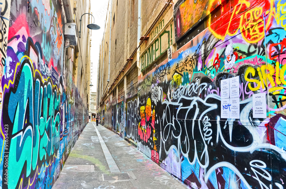 Fototapeta Widok kolorowa graffiti grafika przy Hosier pasem w Melbourne