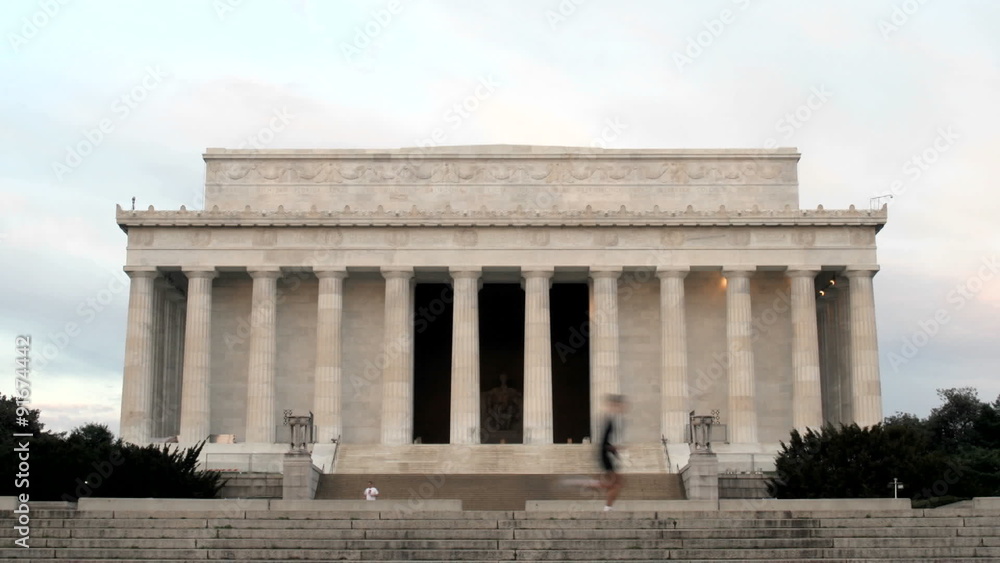 A steady trickle of tourists visits the Lincoln Memorial in Washington, DC A steady trickle of tourists visits the Lincoln Memorial in Washington, DC