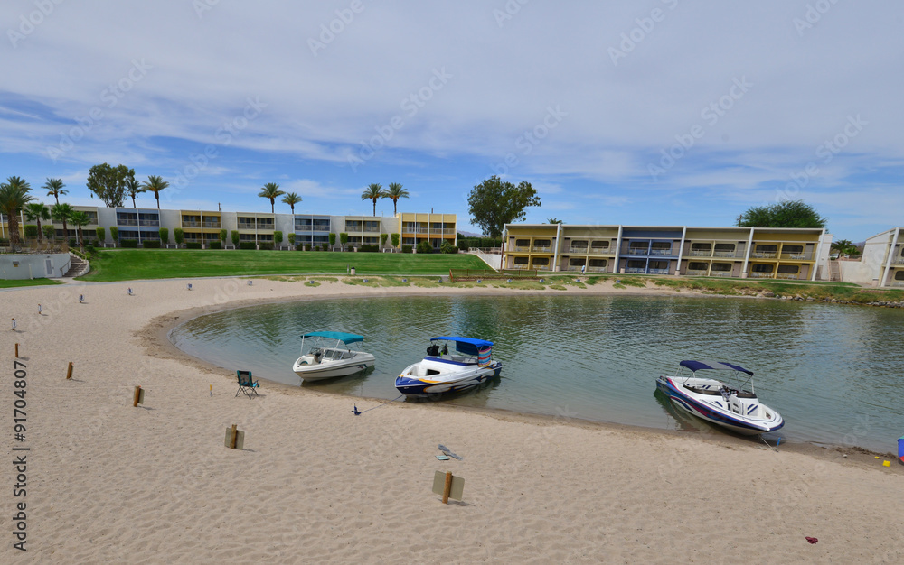 A cove at Lake Havasu in America in September. A cove at Lake Havasu in America in September.