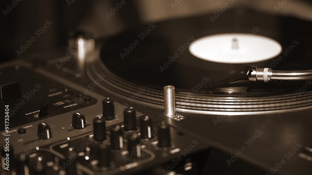 Dj needle stylus on spinning record
Dj needle stylus on spinning record