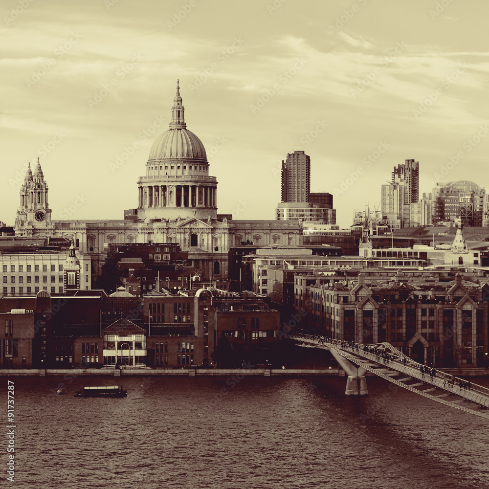 Fototapeta premium St Paul's cathedral