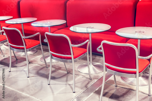 Foto Chairs in cafe
