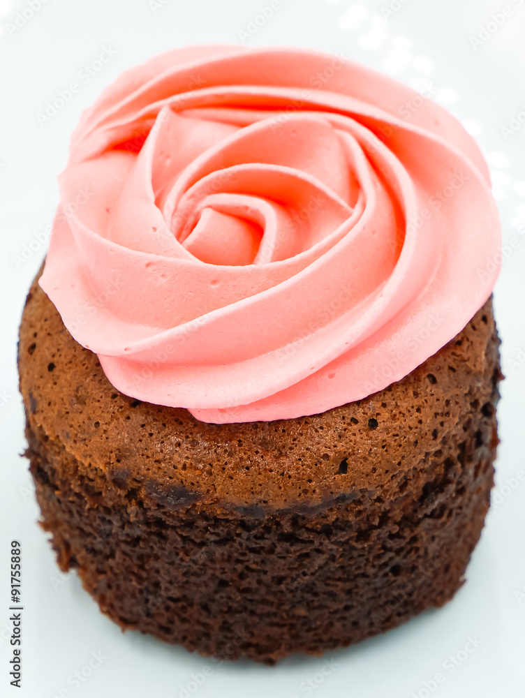 cupcake rose cream cupcake rose cream